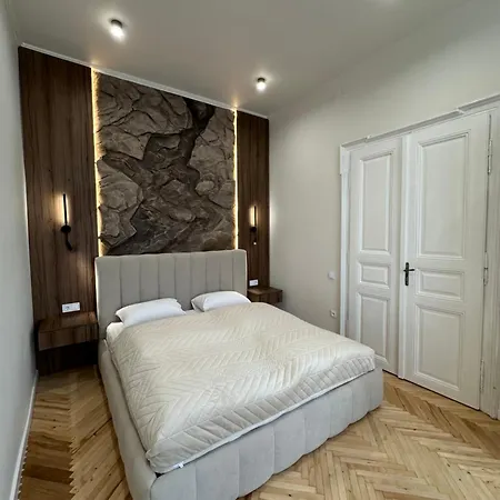 Stone & Wood Leopoli